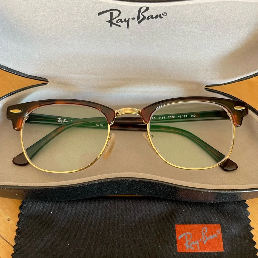 Ray-Ban Clubmaster Unisex Tortoise & Gold Eyeglass Frames - Picture 1 of 10